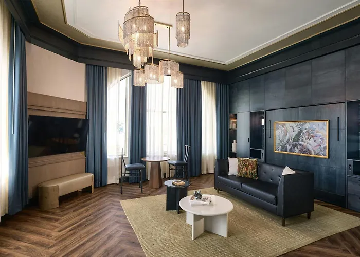 The Atterbury Hotel, Autograph Collection Pittsburgh